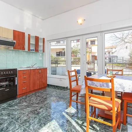 Casa Flora Апартаменты *